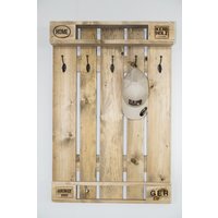 Palettenmöbel-Garderobe in Vintagelook von KerbholzGmbHCoKG