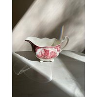 Johnson Bros "Old Britain Castles" Rosa Milchkännchen." von KereksBoutique