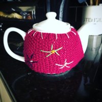 Gestrickt Und Perlen Tee Gemütlich von Kerratorium