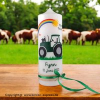 Taufkerze Traktor Mit Regenbogen Und Juteband Schleife 25x8 Taufkerze Traktor Mit Regenbogen Und Juteband Schleife 25x8 von KerzenExpress