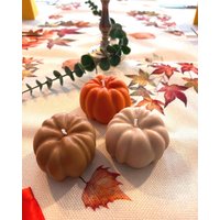 Set Kürbiskerzen| Kürbisdeko| Herbst - Kerze Und Deko von KerzendesignbyE