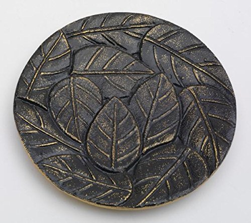 Kerzenteller, Dekoteller aus Alu in Blätterstruktur Schwarz/Gold, Durchmesser 14 cm von Kerzenteller