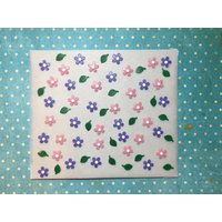 Wachs-Blüten Mini Blüten Zartflieder/Altrosa 40 Stk.+Blätter Dunkelgrün Set Wachs-Blüten Mini Blüten Zartflieder/Altrosa 40 Stk.+Blätter Dunkelgrün Set von KerzenzauberShop