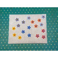 Wachs-Blüten Mini Bunt Mit Punkten 18 Stk. Set Wachs-Blüten Mini Bunt Mit Punkten 18 Stk. Set von KerzenzauberShop