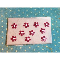 Wachs-Blüten Mini Violett Mit Weißen Punkten 10 Stk. Set Wachs-Blüten Mini Violett Mit Weißen Punkten 10 Stk. Set von KerzenzauberShop
