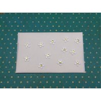 Wachs-Blüten Mini Weiß Mit Gold Spiegel Matten Punkten 12 Stk. Set Wachs-Blüten Mini Weiß Mit Gold Spiegel Matten Punkten 12 Stk. Set von KerzenzauberShop