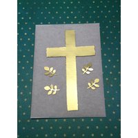 Wachs-Kreuz 8, 5x5x1cm Gold Spiegel Matt Mit Zweigen Wachs-Kreuz 8, 5x5x1cm Gold Spiegel Matt Mit Zweigen von KerzenzauberShop
