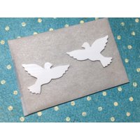 Wachs-Taubenpaar Weiß 2, 5cm Rechts Schauend Und Links Wachs-Taubenpaar Weiß 2, 5cm Rechts Schauend Und Links von KerzenzauberShop