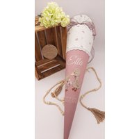 Schultüte Mit Gänsen | Für Mädchen Aus Stoff Blumenmuster Altrosa Beige/Weiß Schultüte Mit Gänsen | Für Mädchen Aus Stoff Blumenmuster Altrosa Beige/Weiß von Kettmasche