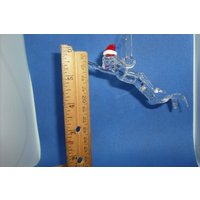 Glasmeerjungfrau Mit Weihnachtsmütze von KeyWestGlassblower