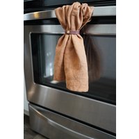 Dekorative Küchenhandtuch Hugger - Ofentür Handtuchhalter, Leder Handtuch Griff, Ofen Griff Stilvolles Bauernhaus Küchenzubehör von Keyaiira