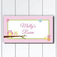 Eulen-Türschild Mit Rosa Rahmen Und Herzen Muster Mädchen Schlafzimmer Baby Kinderzimmer Wand Kunst von KidODesignStudio
