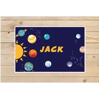 Kids-Personalized-Placemat-Solar-System-stars - Eine Personalisierte-Kinder Geschenk-Idee von KidODesignStudio