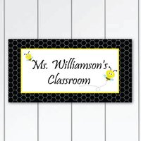 Verkauf Diese Woche Personalized-Teacher-Classroom-Door-Sign-Bee-Theme - Lehrer-Geschenke Verkauf Diese Woche Personalized-Teacher-Classroom-Door-Sign-Bee-Theme - Lehrer-Geschenke von KidODesignStudio