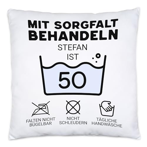 Kiddle-Design Personalisiertes Kissen 50. Geburtstag - Mit Sorgfalt behandeln das Gute Stück ist 50-50ter Geburtstag Lustiges Geschenk Mann Frau, Kissen inkl. Füllung Kiddle-Design Personalisiertes Kissen 50. Geburtstag - Mit Sorgfalt behandeln das Gute Stück ist 50-50ter Geburtstag Lustiges Geschenk Mann Frau, Kissen inkl. Füllung von Kiddle-Design