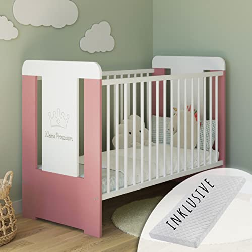 Kids Collective Babybett Gitterbett mit Matratze & Kleine Prinzessin Gravur 60x120 höhenverstellbar | herausnehmbare Sprossen Weiss pink Mädchen Made in Europe von Kids Collective