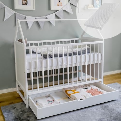 Kids Collective Babybett mit Matratze und Schublade Gitterbett Kinderbett Hausbett 60x120 cm weiß höhenverstellbar und umbaubar Beistellbett 60 x 120 von Kids Collective