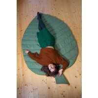 Große Spielmatte Mit Blatt Aus Naturleinen Gesteppte Bodendecke Baumwolle Große Spielmatte Mit Blatt Aus Naturleinen Gesteppte Bodendecke Baumwolle von Kikakids