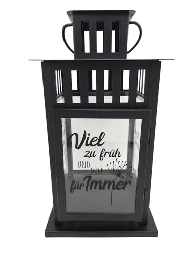 Kilala Trauer Laterne Outdoor, Grablicht personalisiert, Trauerlicht 28 cm, Gedenklicht für Verstorbene mit Schriftzug (schwarz Viel zu früh) von Kilala