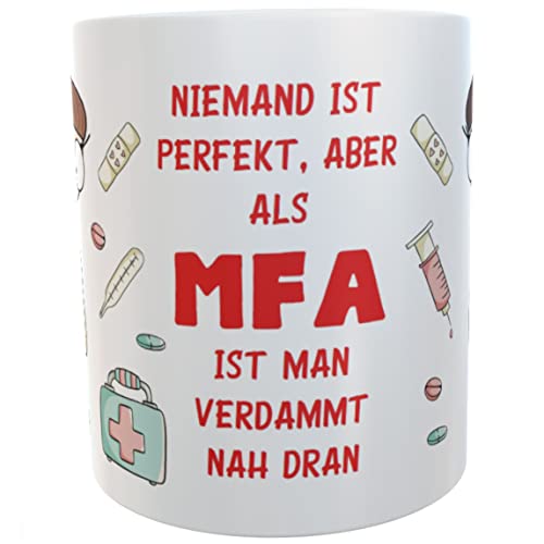 Tasse MFA Arzthelferin mit Namen tassen für arzt tasse personalisiert kaffeebecher kaffeevollautomat personalisiert groß Herz Geschenk Kaffeebecher Teetasse Becher Kaffeetasse Mug (Arzthelferin) von Kilala