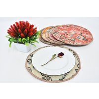 Service Teppich Set, Kilim Supla, Tischset, 10 "x 10" Küchendekor, Geschirrsets, Esszimmerzubehör, Handgefertigter 49cm von KilimPillowOriental