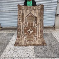 Antiker Gewaschener Adler-Motiv-Übergroßer Teppich, 3, 67'' X 6, 07'' Taupe, Schieferteppich, Neutraler 4X6 Boho-Wohnzimmer Handgefertigter von KilimRugHome