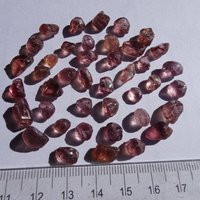 Lot Rough Malaya Granat 20, 4 Gramm, Tunduru Tansania von KilimanjaroGemstones