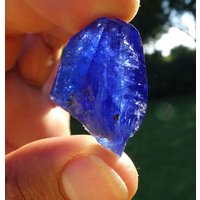 Tansanit Crystal 11.10 Gramm, Mirerani Hills Tansania von KilimanjaroGemstones