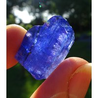 Tansanit Crystal 7.82 Gramm, Mirerani Hills Tansania von KilimanjaroGemstones