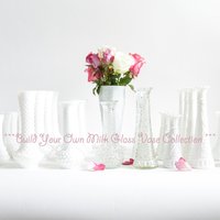 Milchglasvasen | Milchglas-Kollektion Kollektion Hochzeitsdekor Hochzeit Tisch Dekor Aufbau Einer Set-Vasen-Sammlung von KimBakerCollections