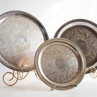 Tabletts Zum Servieren | 3Er-Set | 3 Servierplatte Kollektion Urlaub Serviertablett Silber Runde von KimBakerCollections