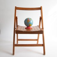 Vintage Kinder Klappstuhl, Made in Jugoslawien, Kinderzimmer Dekor Vintage Kinder Klappstuhl, Made in Jugoslawien, Kinderzimmer Dekor von KimBakerCollections