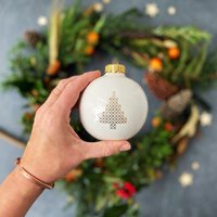 Große Christbaumkugel Mit Christbaumkugel, Keramik Ornament, Weihnachtsgeschenk von KinaCeramics
