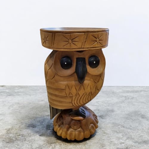 Kinaree Beistelltisch NOK HUUK Eule aus massivem Suar Holz – Handgeschnitzter Nachttisch oder Blumenständer im asiatischen Design – Naturholz Unikat aus Indonesien (Braun) von Kinaree
