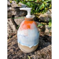 Seifenspender Keramik Von Hand Getöpfert Und Bemalt Seifenspender Keramik Von Hand Getöpfert Und Bemalt von Kindelglueck