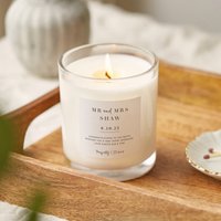 Hochzeitsgeschenk Für Paar Personalisierte Luxuskerze Einfache Schrift, Einzigartiges Personalisiertes Paar, Braut - Personalisierte Geschenke von KindredFires