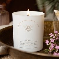 Personalisierte Duftkerze Geschenk Für Mama - Worker Bee Illustration von KindredFires
