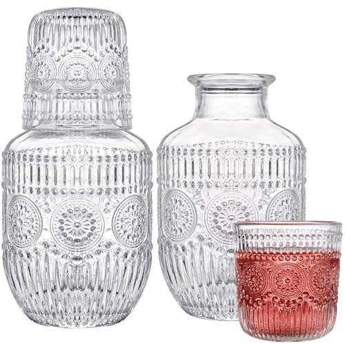 Kingrol Nachttischkaraffe aus Glas und Becher, 4-teiliges Set, 530 ml Wasserkrug & 142 ml Tasse, elegante Nachttischkaraffe mit Glasdeckel für Schlafzimmer, Gästezimmer, Büro und Badezimmer von Kingrol