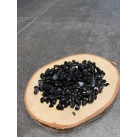Schörl/Schwarzer Turmalin Als Minitrommelsteine, Chips Von 100-250G von KintsugiCrystals