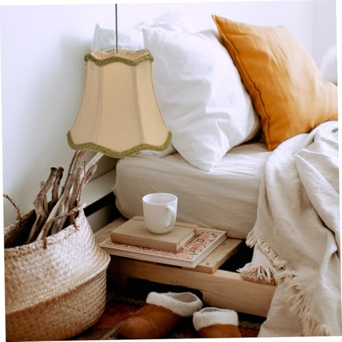 Kisangel Europäischer Stoff deckenlampenschirm mit Wellenkante Stabile Struktur Lichtstreuend Langlebig Schützend für Wohnzimmer Hotel und Kronleuchter Beige Einfache Montage Kisangel Europäischer Stoff deckenlampenschirm mit Wellenkante Stabile Struktur Lichtstreuend Langlebig Schützend für Wohnzimmer Hotel und Kronleuchter Beige Einfache Montage von Kisangel