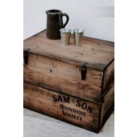 Holzkiste Frachtkiste Truhe Tisch Aufbewahrungsbox "Sam&son" Coffeetable von KistenJack