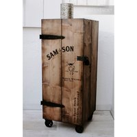 Schrank Hausbar Holzkiste Frachtkiste Holztruhe "Sam&son"Mit Vintagerollen von KistenJack