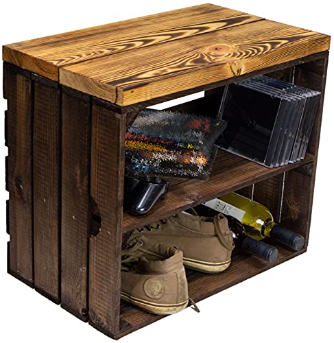 Kistenkolli Altes Land Sitzkiste Johanna Obstkiste und massiven Holzplanken Schuhablage Schuhkommode Hocker Sitzbank Holzbank Regalkiste aus Holz Maße 50 x 29 x 43cm L x T x H (Dunkel/geflammt) von Kistenkolli Altes Land