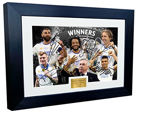 30,5 x 20,3 cm, A4 Real Madrid Champions League Gewinner 2022 Feier Benzema Modric Marcelo Kroos Casemiro Ancelotti Autogramm Foto Foto Bilderrahmen Fußball Poster Geschenk von Kitbags & Lockers