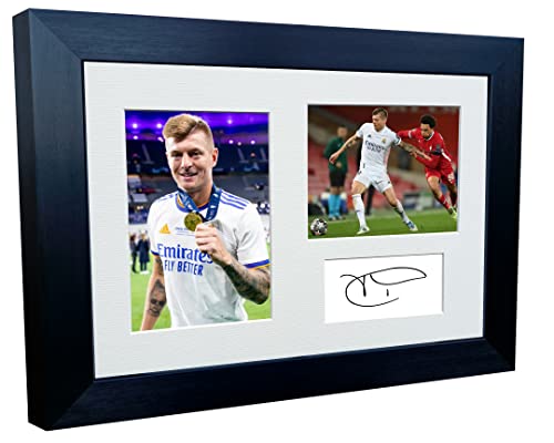 30,5 x 20,3 cm, A4 Toni Kroos 5 Times Champions League Winners Real Madrid signierter Fotorahmen, Fußball, Poster, Geschenk, dreifach 30,5 x 20,3 cm, A4 Toni Kroos 5 Times Champions League Winners Real Madrid signierter Fotorahmen, Fußball, Poster, Geschenk, dreifach von Kitbags & Lockers