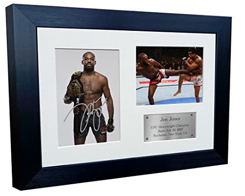 Kitbags & Lockers Jon Jones MMA UFC Ultimate Heavyweight Fighting Champion Champion Mixed Martial Arts Triple Signed Autogramm Bilderrahmen Foto Geschenk Poster Silber von Kitbags & Lockers