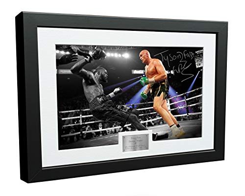 Tyson Fury vs Deontay Wilder Foto, 30,5 x 20,3 cm, A4, mit Autogramm von Kitbags & Lockers