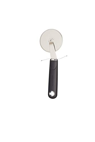 MasterClass Pizzaschneider aus Edelstahl, Premium Pizzaroller, Soft-Grip, Rostfrei, Spülmaschinenfest, Pizza Cutter in Schwarz, 19,5 x 7,5 cm von MASTERCLASS