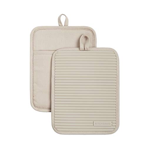 KitchenAid Kitchen Aid Geripptes Topflappen-Set aus weichem Silikon, 17,8 x 22,9 cm, Milchshake KitchenAid Kitchen Aid Geripptes Topflappen-Set aus weichem Silikon, 17,8 x 22,9 cm, Milchshake von KitchenAid