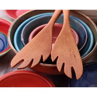 12-Zoll-Kirschholz Handgeschnitztes Treenware Salatbesteck von KitchenCarvings